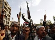 Продолжается сражение между правительственными силами и повстанцами в Йемене 