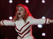 Петербургские борцы за нравственность разыскали адрес Мадонны