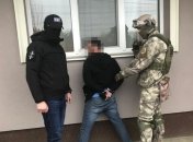 СБУ задержала группу рэкетиров, обложивших "данью" бизнесменов (Фото)