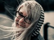 Как не выглядеть старше: ошибки, которые нужно избегать после 40