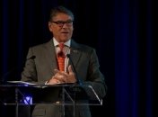 Перри не подтвердил свою отставку