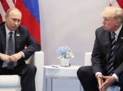 Порошенко подробно проинформировали о переговорах Трампа и Путина 