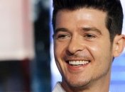 Робин Тик обручился: певец сделал предложение своей девушке