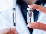 Чи ефективна вакцина від COVID-19 для людей із зайвою вагою: відповідь лікаря