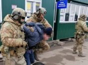 Нашли спустя 6 лет: В Луганской области задержали бывшего боевика (Фото)