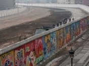 Вернутся в прошлое: Берлинскую стену воссоздали в виртуальной реальности (Видео)