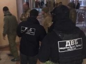 В Одессе полицейские ограбили инкассаторов на 120 тысяч долларов   