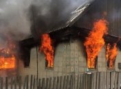 На пожаре в Павлограде погиб годовалый ребенок: малыша не вынесли из горящего дома (фото)