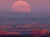 Над Землей взошла "суперлуна": снимки с разных уголков мира (Фото)