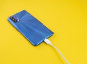 Смартфон слід заряджати правильно