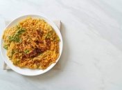 Картофельный омлет - блюдо, которым можно разнообразить утренее меню