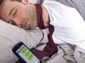 Медики доказали, что спать возле телефона смертельно опасно 