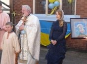 Тина Кароль открыла украинский центр в Британии