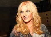 Предательница  Повалий призывает поддерживать войну против Украины