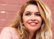 Вера Брежнева порадовала фанатов необычном образе