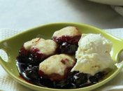 Коричные шарики с черешней