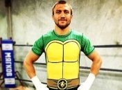 Ломаченко готов бить звезду ММА МакГрегора даже забесплатно