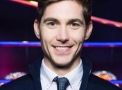 Владимир Остапчук опубликовал то самое фото из суда (Фото)