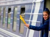 По вагонам ходят голые люди: украинцы массово жалуются на адские условия в украинских поездах