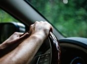 Сбил семейную пару: В Тернопольской области задержали водителя, есть погибшие