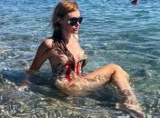 Певица Слава Каминская показала поклонникам новый купальник