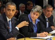 Обама призвал к объединению после урагана "Сэнди"