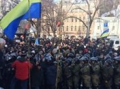 На Майдане митингуют в поддержку блокады Донбасса