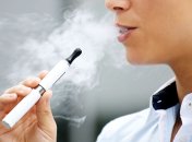 Чаще всего электронные сигареты курят дети, а не взрослые