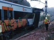 Схождение поезда в Каталонии: названы причины аварии и количество пострадавших