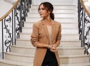 Виктория Бекхэм провела показ в честь юбилея своего бренда