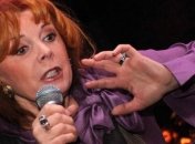 Клара Новикова со слезами вспомнила о страшной болезни