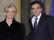 Фийон опровергает обвинения в отношении своей жены