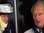 Red Bull: Мы готовы заменить шасси на болиде Феттеля