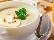Рецепт дня: грибной крем-суп с пармезаном
