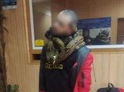 Пьяный "повелитель" змей устроил переполох в Киеве: фото  и детали инцидента