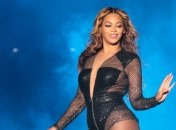 MTV объявил видеоработу Beyonce лучшим клипом года (Видео)