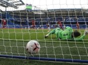 Вратарь дико опозорился в матче Челси - Ливерпуль: видеообзор