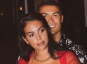 Роналду нарушил правила и пропустил игру ради любимой (фото)