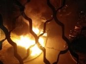 В Одессе во дворе сгорели три авто