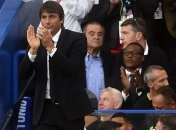 Стали известны имена лучшего игрока и тренера АПЛ в октябре 