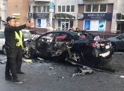 Взрыв автомобиля в Киеве могут квалифицировать как теракт
