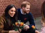 Гарри прячется за Меган: после скандального интервью в сети появилось новое фото пары