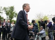 "Путин должен держаться подальше от Беларуси, как и от наших выборов": Болтон дал совет Трампу