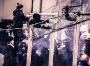 Во время матча Олимпиакос - Динамо полиция избила украинских фанатов