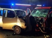 В Польше из-за гололеда украинцы попали в ДТП: много пострадавших 