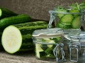 Врачи назвали полезные свойства огурцов