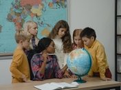 День учителя в 2023 году выпадает на 1 октября