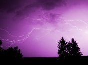 Рекордная длина: спутники зафиксировали самую длинную молнию в истории