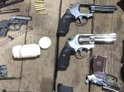 В Киевской области полиция поймала незаконных поставщиков оружия 