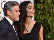 Клуни пришел на "Золотой глобус" в "свадебном" смокинге